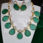 Monalisa & pearl stone necklace