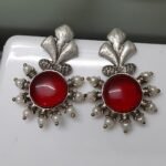 Monalisa red stud
