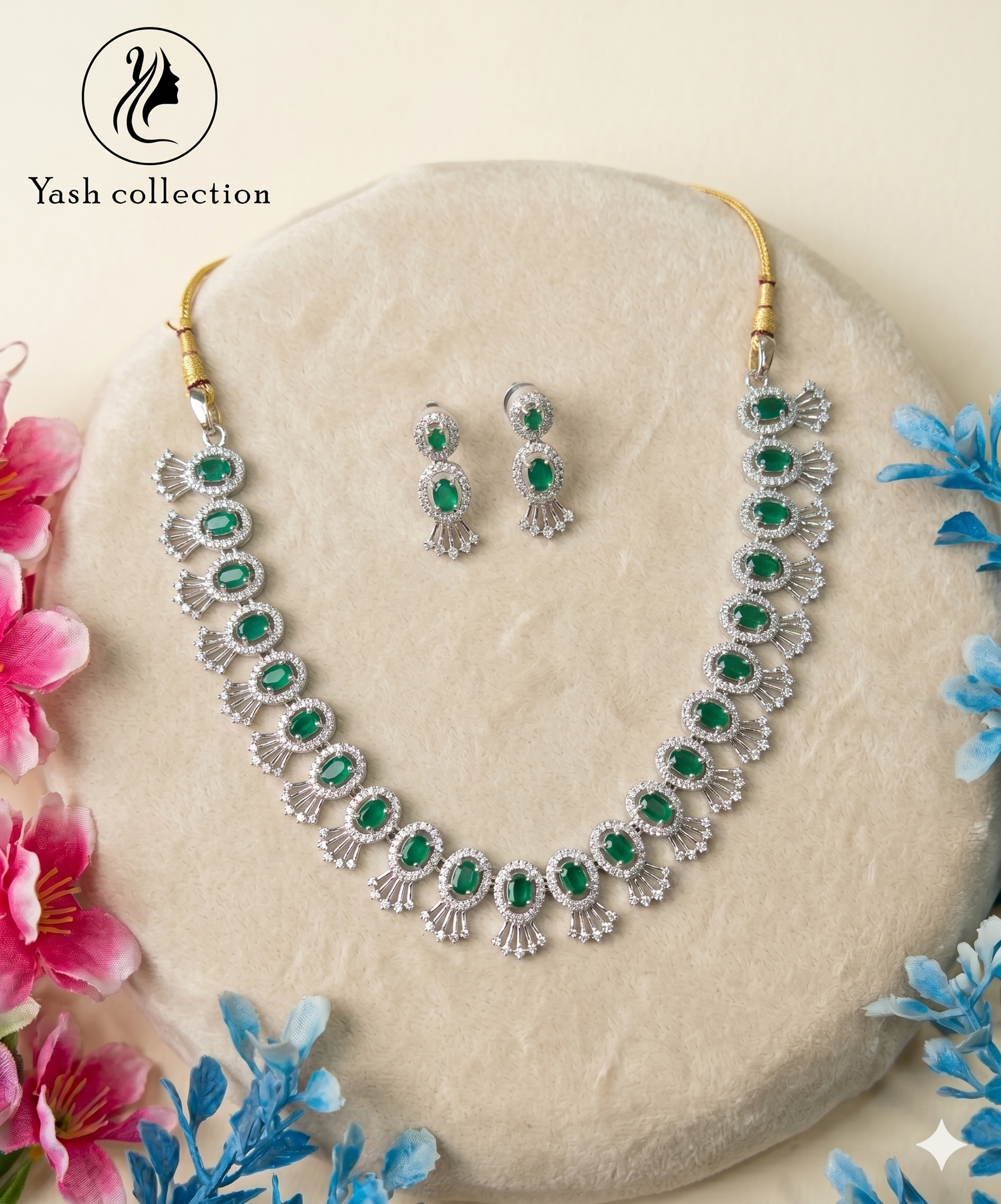 Royal Emerald and Diamond Halo Crown Set