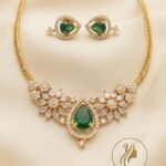 Green Star Necklace - G499